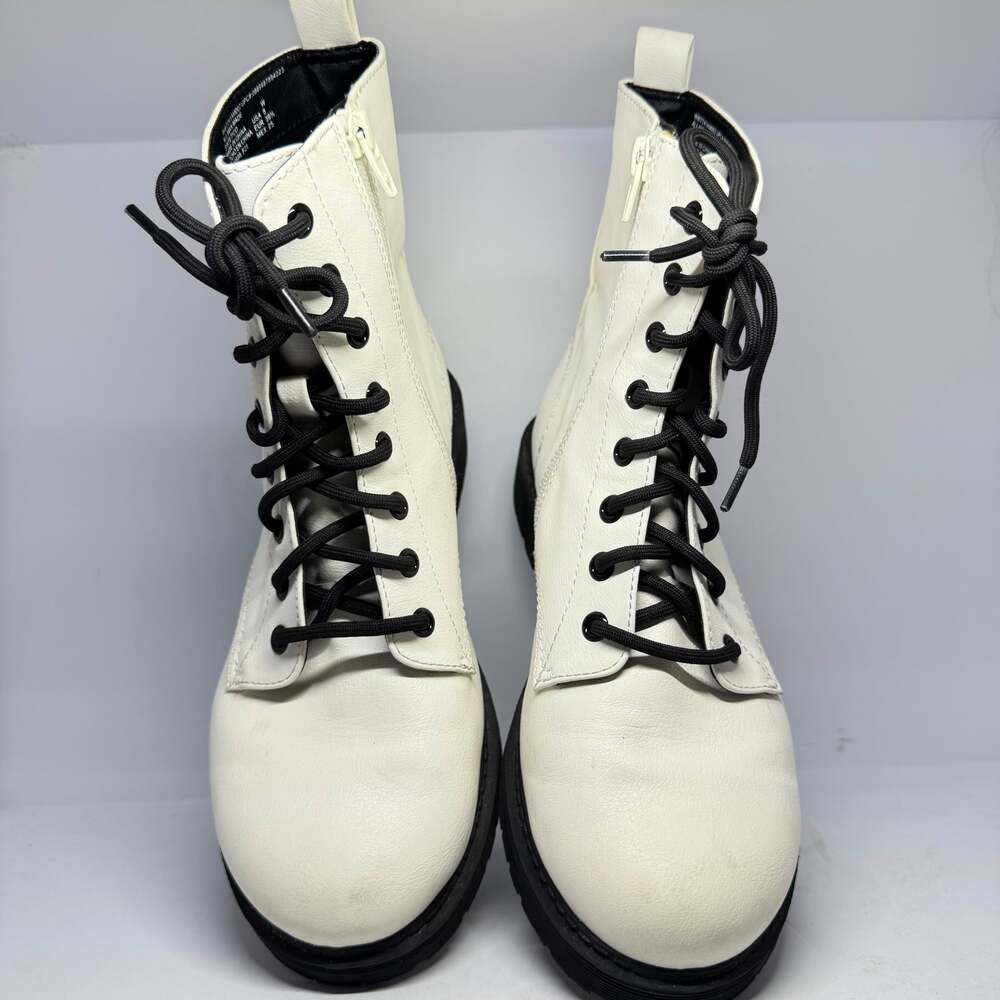 Time and Tru Women's White Lace-Up Combat Boots Side Zip Size 8 Wide (8W)